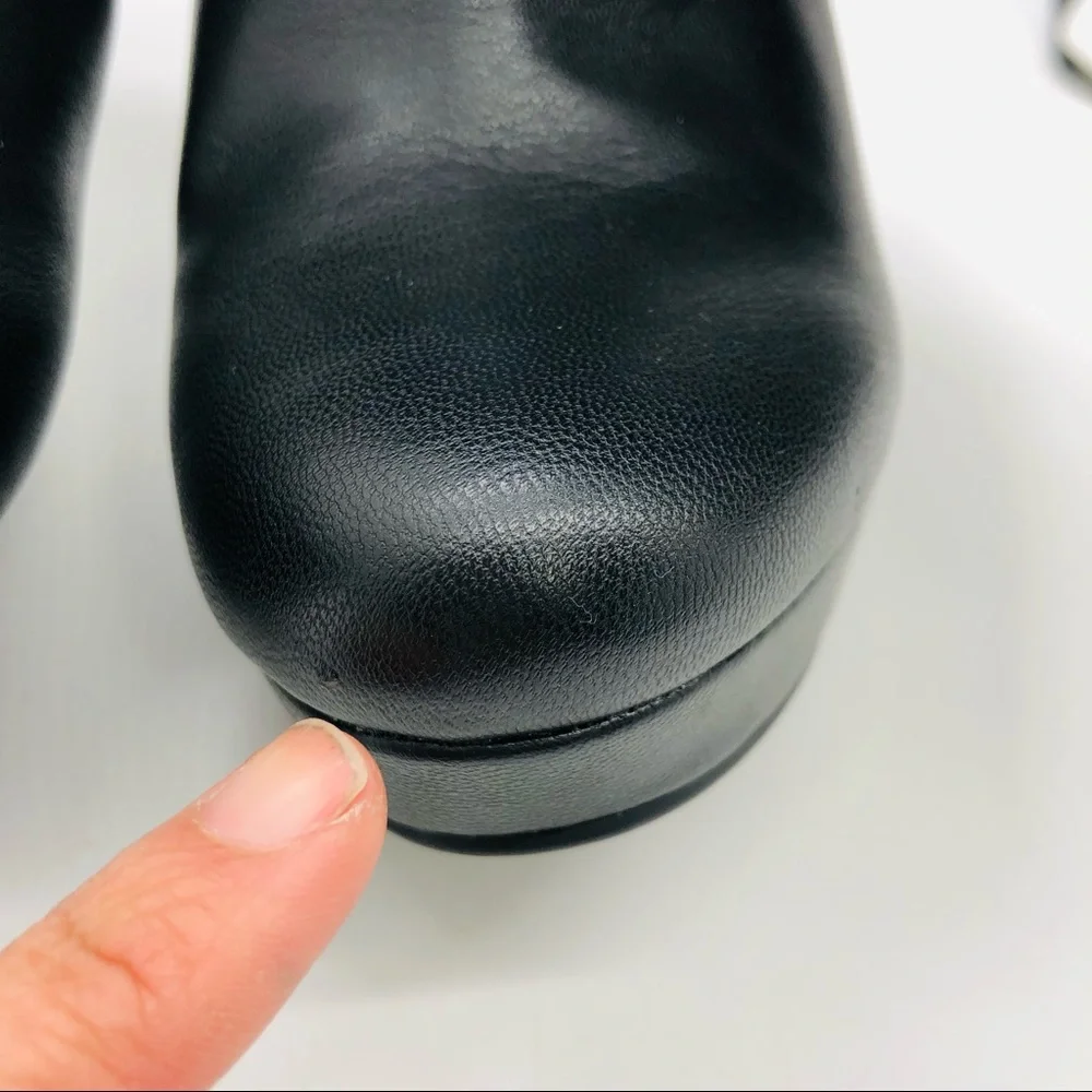 G by Guess Black High Heeled Leather Boots Knee High Buckle 6.5 M barely used - Picture 8 of 9